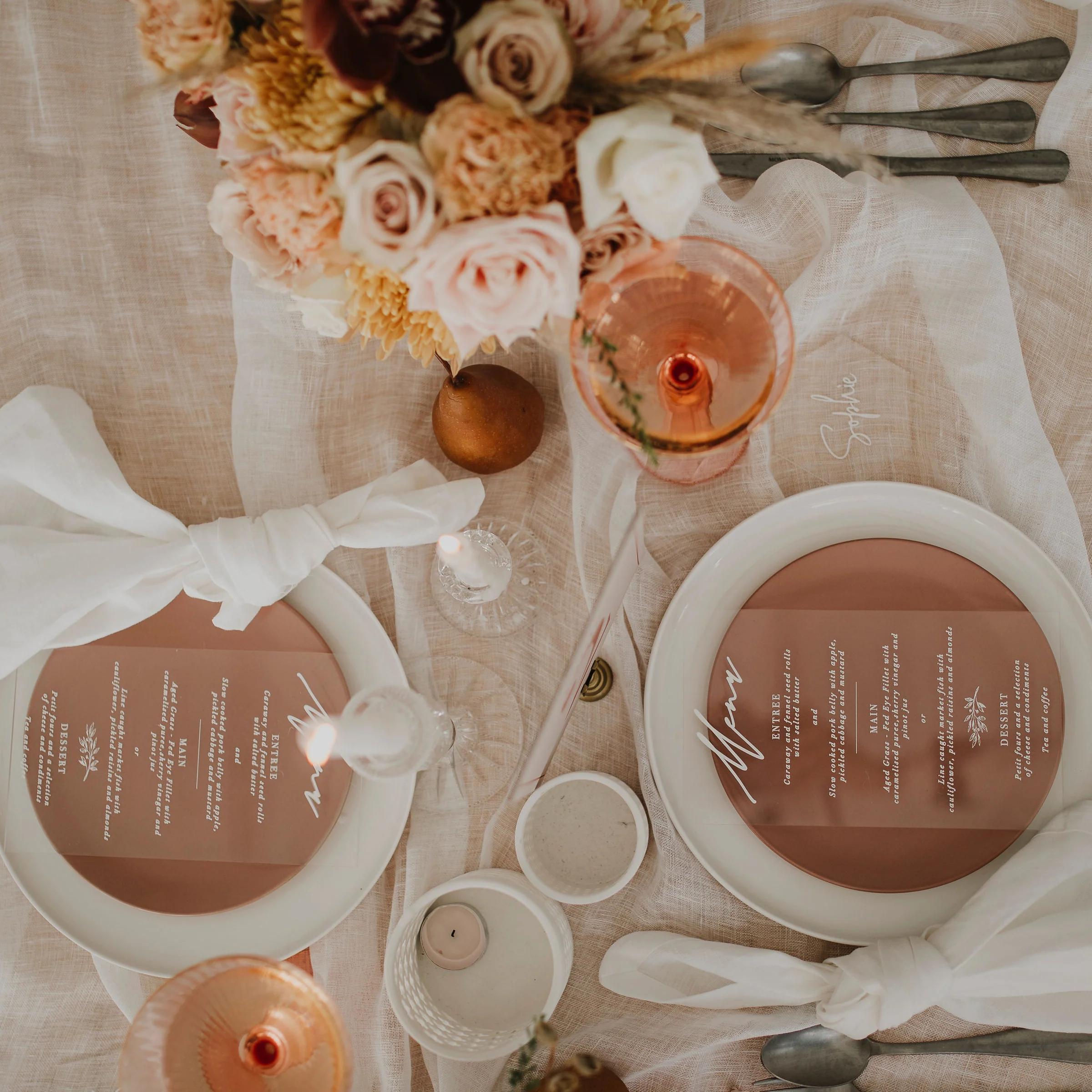 ACRYLIC MENU CLEAR / WHITE - Image 5