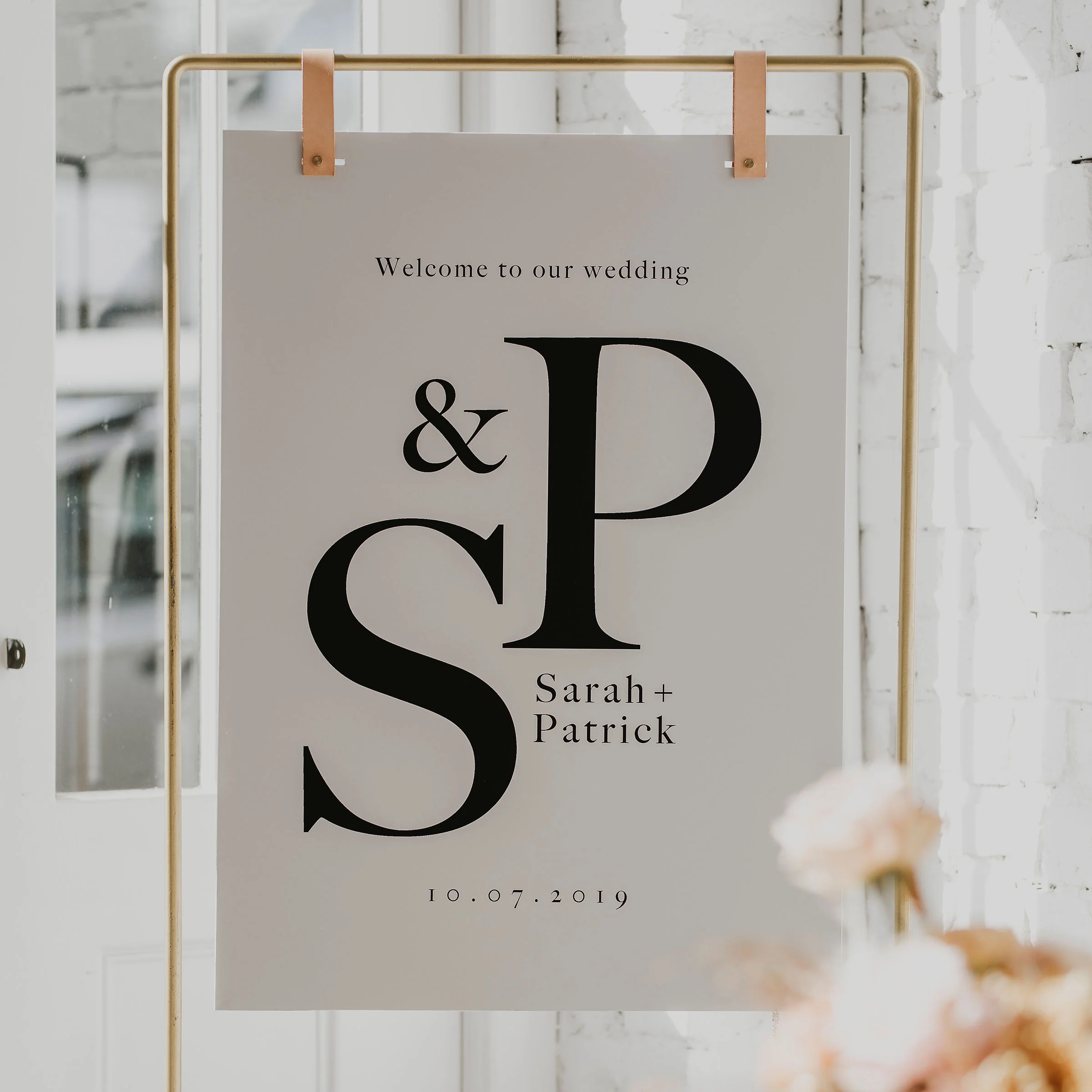 GOLD SIGNAGE STAND - HIRE - Image 7