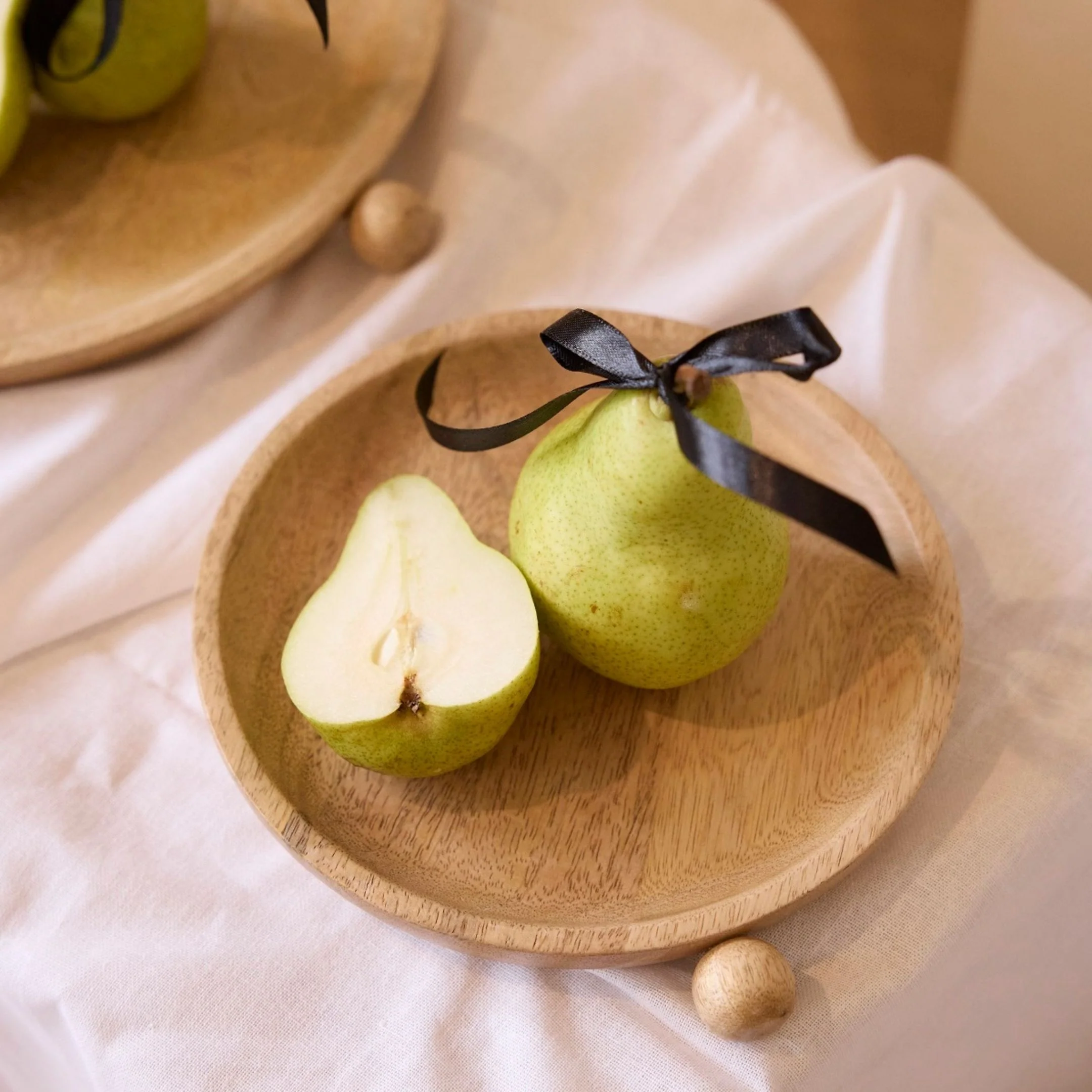 Wooden Circle Tray - Natural - Image 4