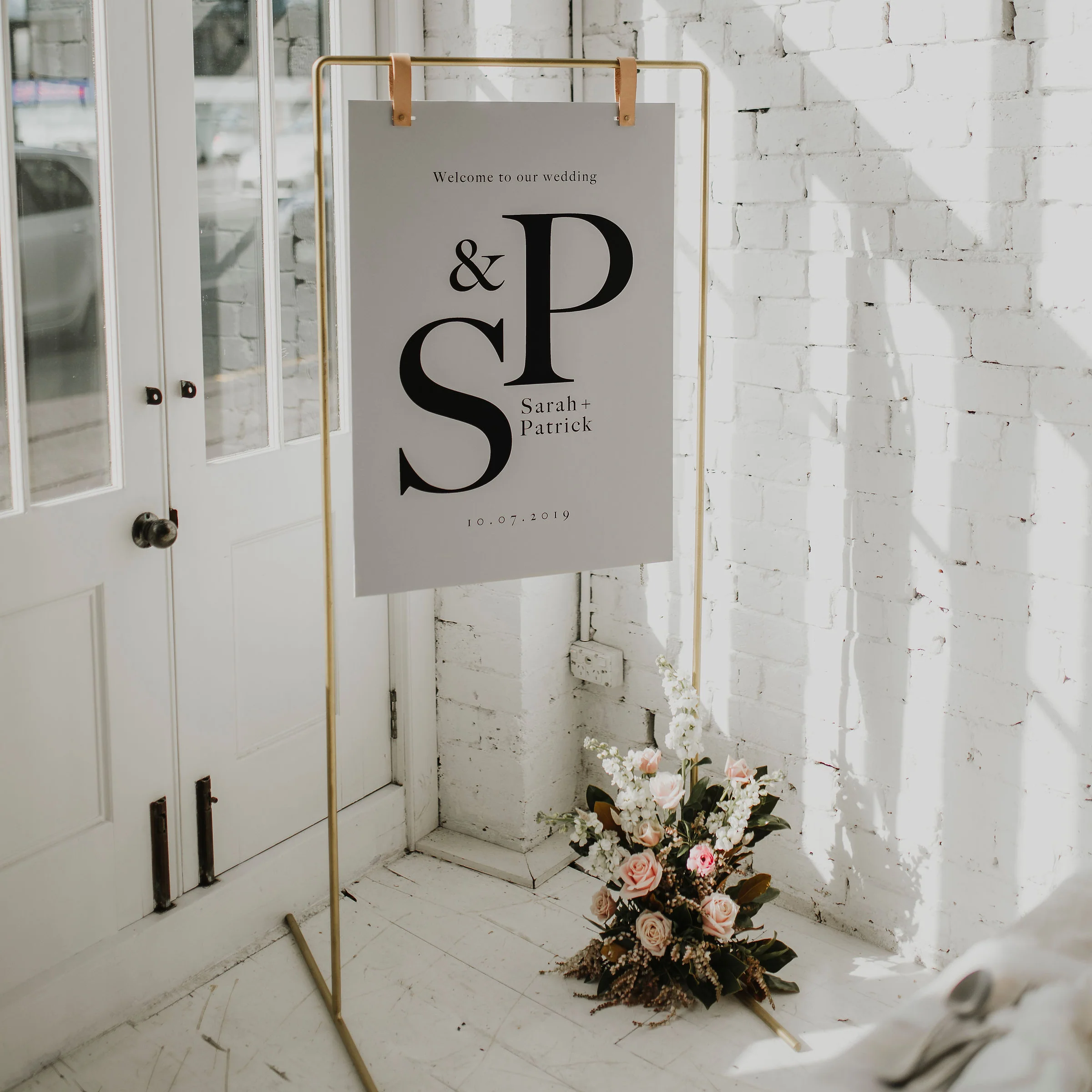 INITIAL WELCOME SIGN GREY
