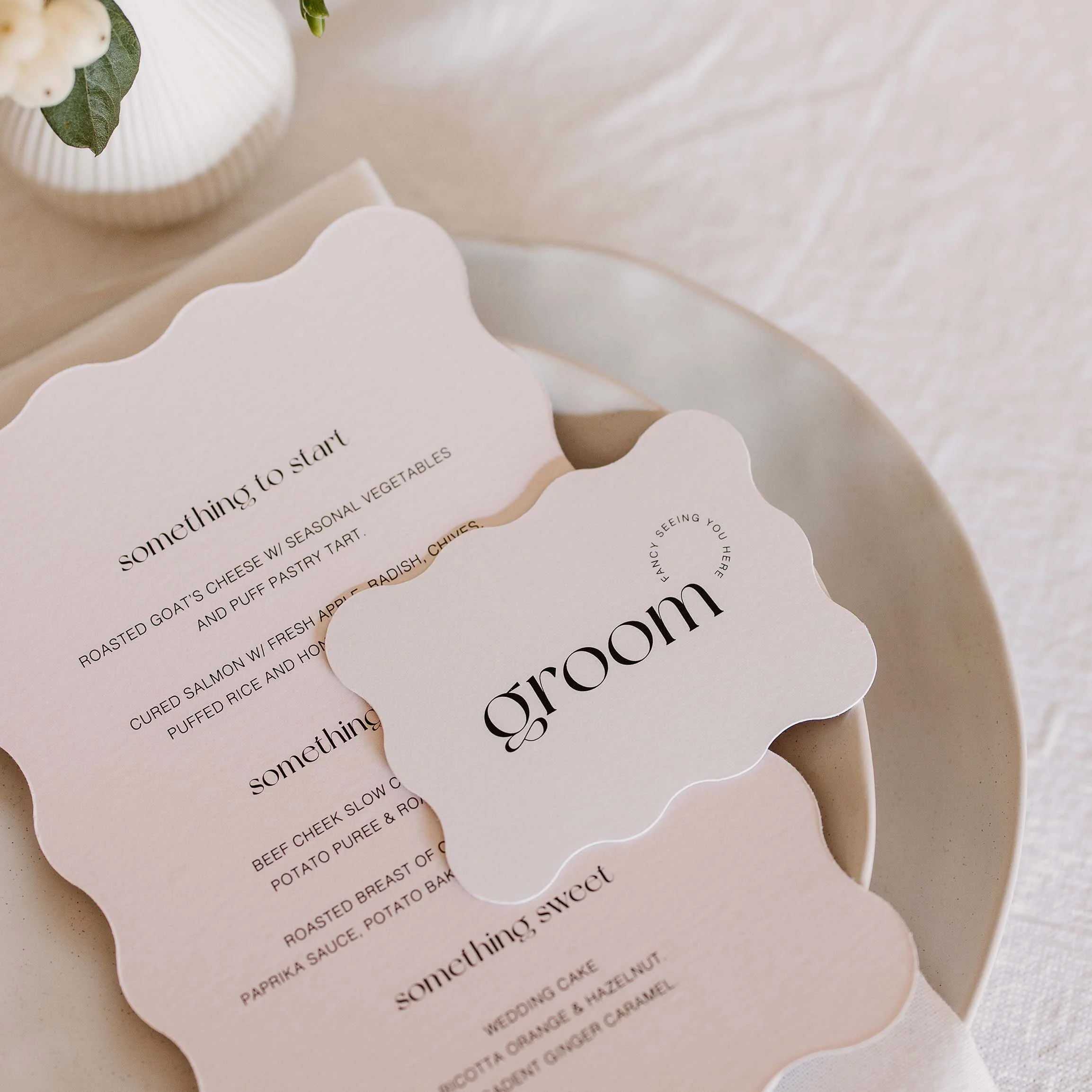 'LOVE STRUCK' MENU & PLACE NAME SET - Image 5