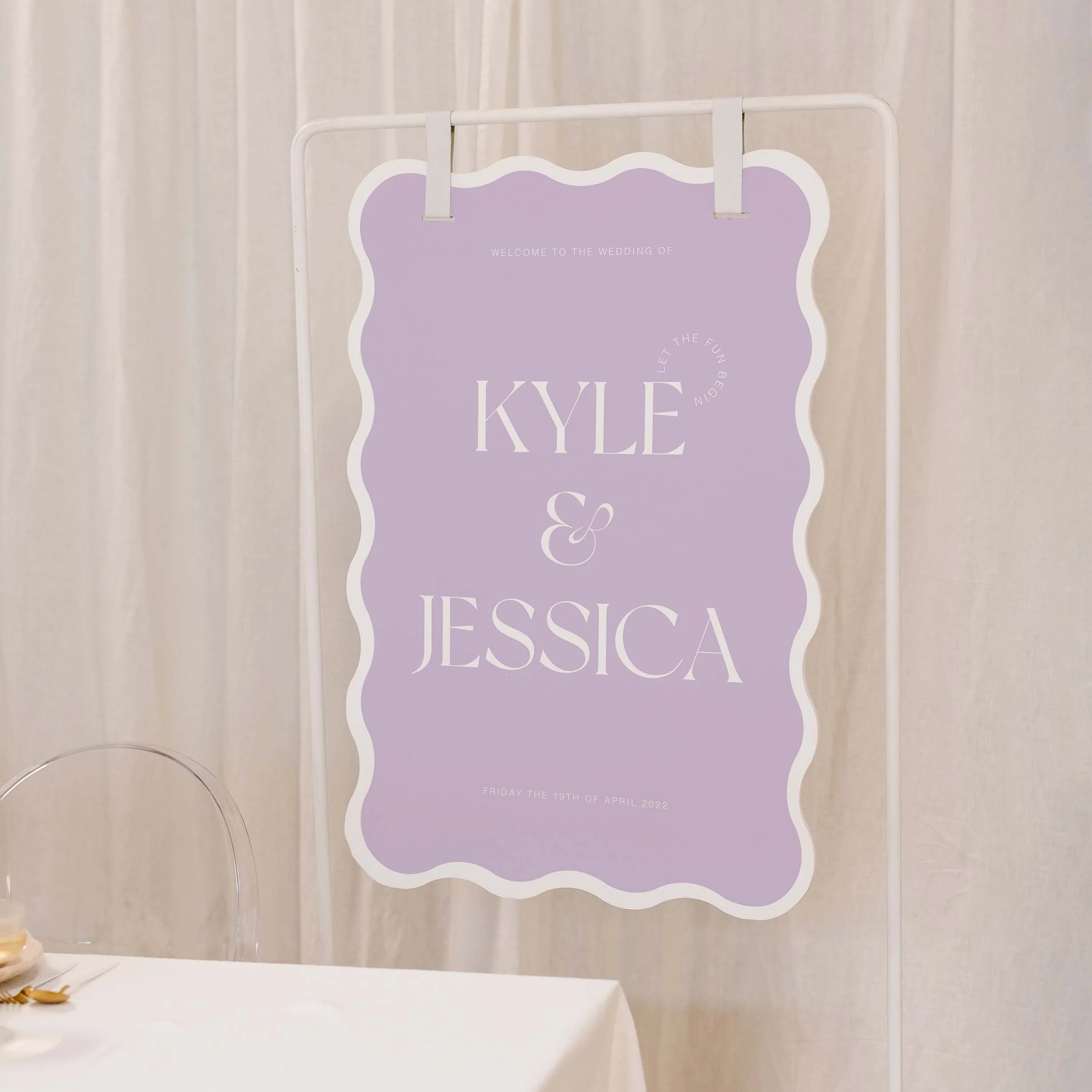 'LOVE STRUCK' WELCOME SIGN - Image 3
