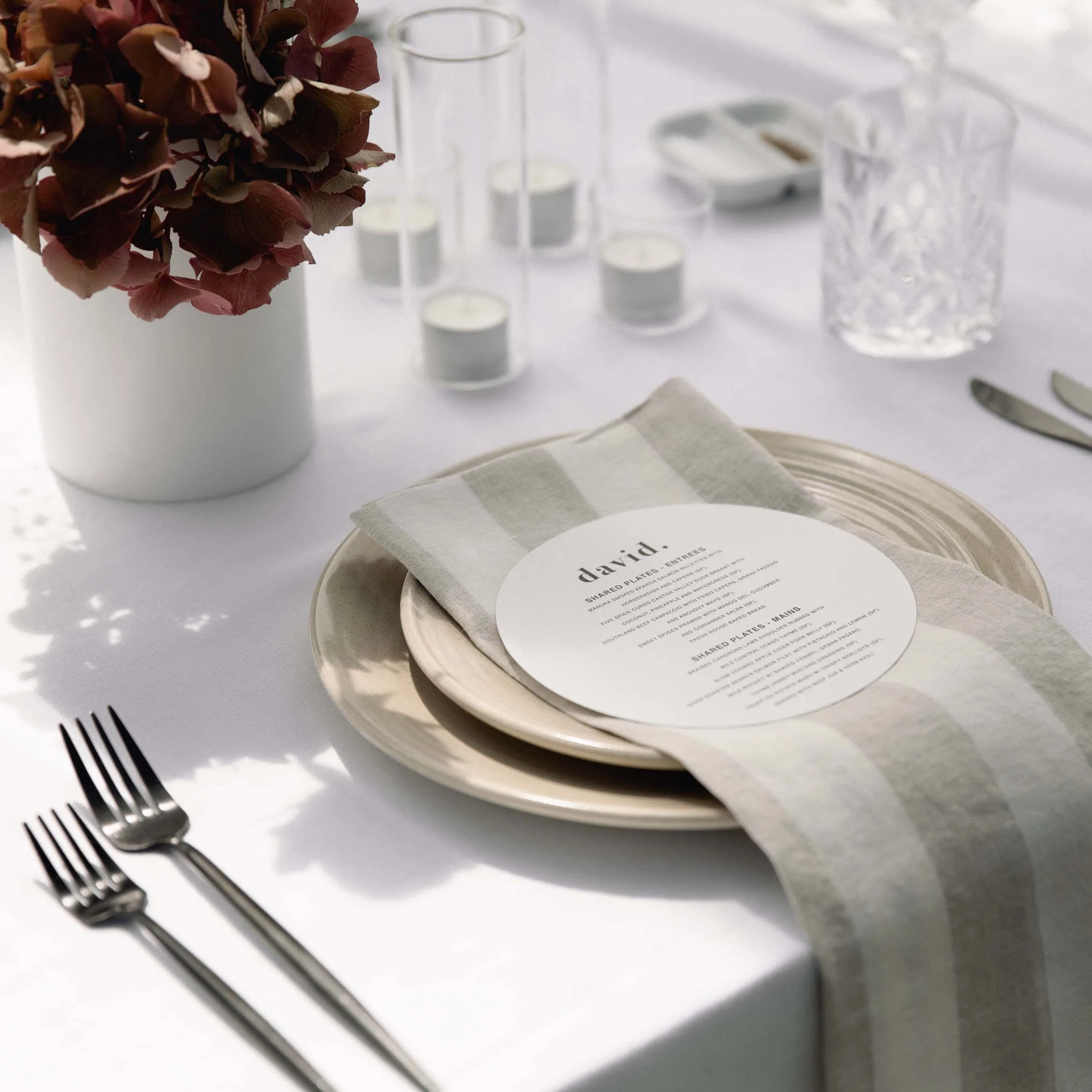 'THE MIDDLETON' MENU & PLACE NAME SET