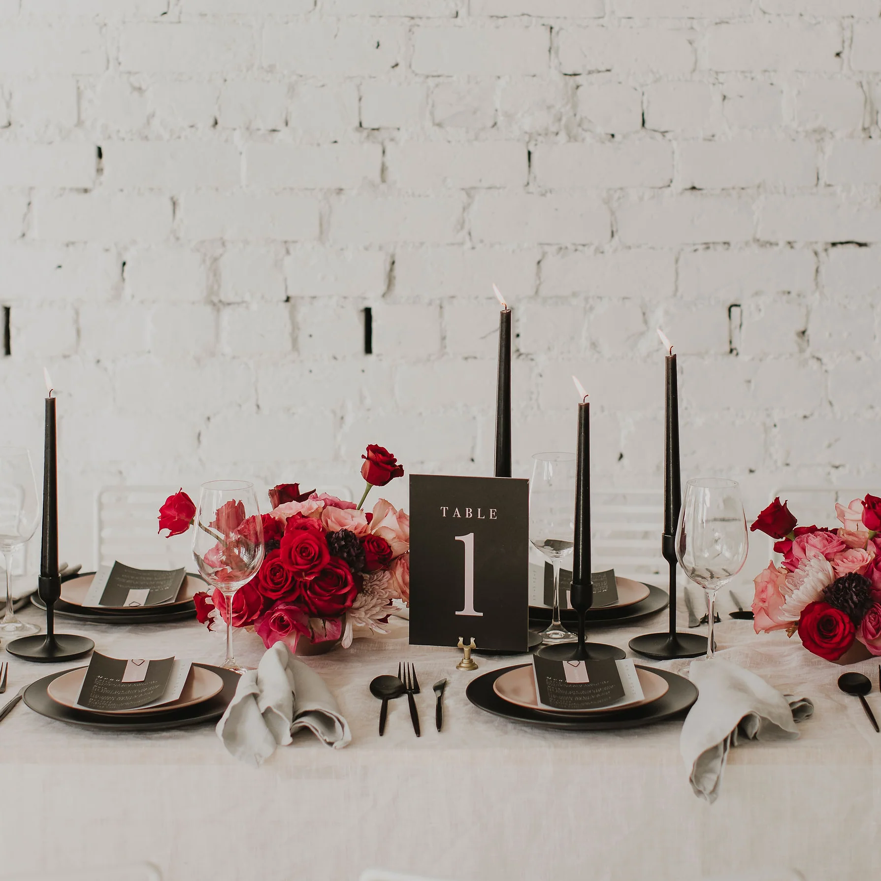 MINIMALIST TABLE NUMBER BLACK - Image 5