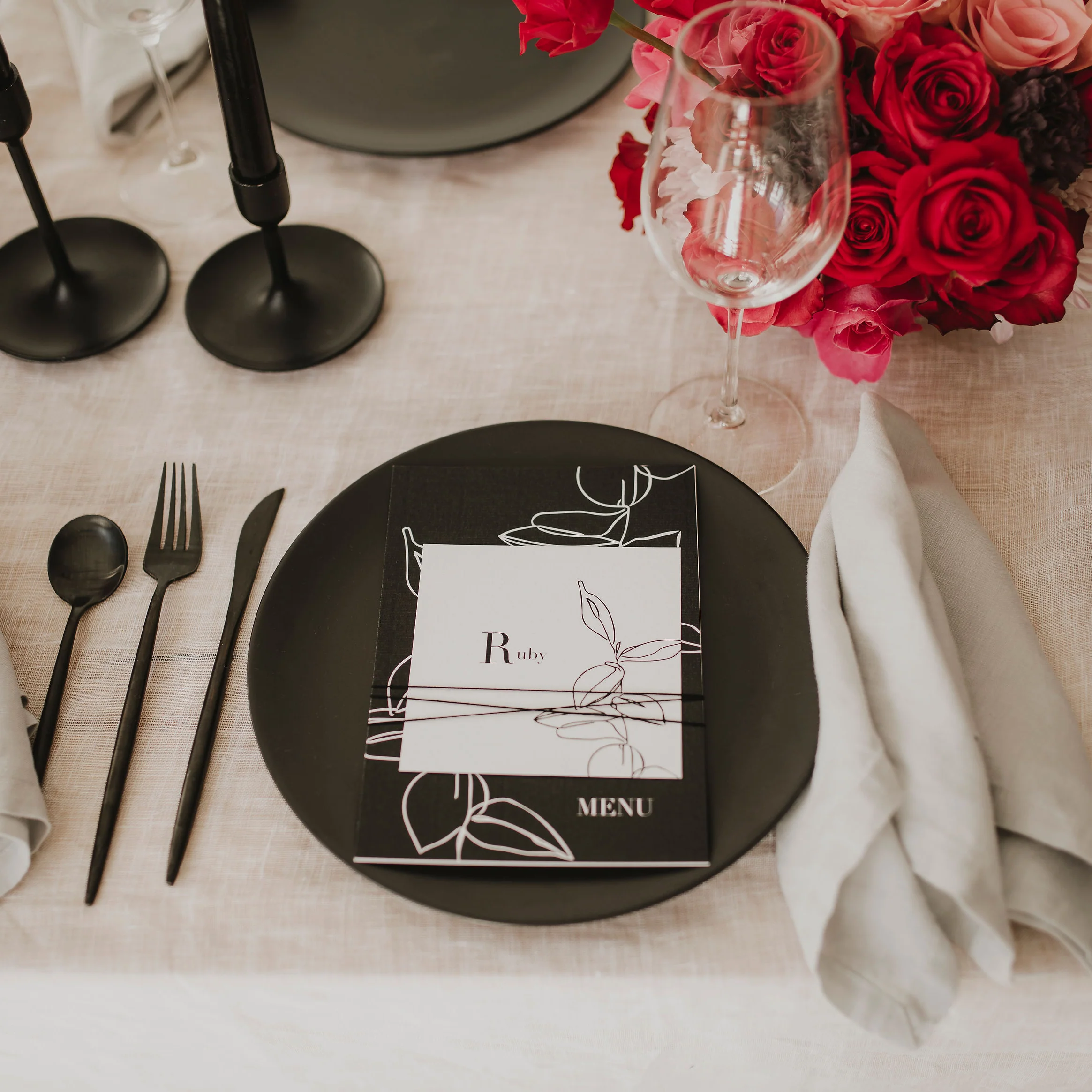NOIR WEDDING MENU & PLACE NAME SET
