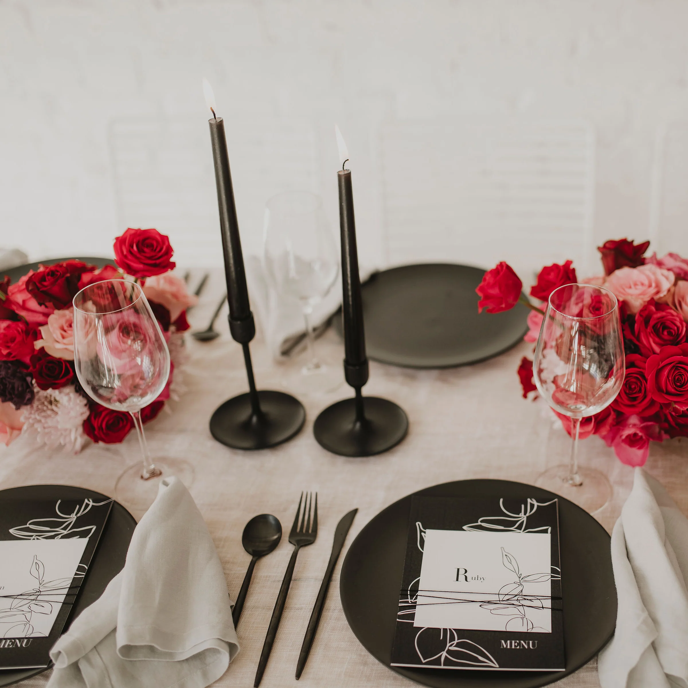 NOIR WEDDING MENU & PLACE NAME SET - Image 4