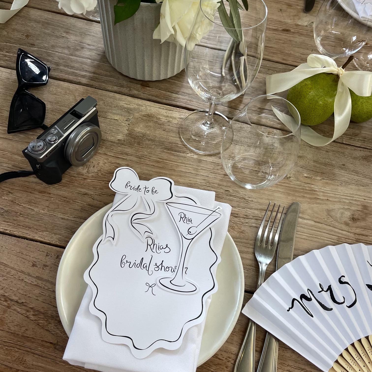 'RHIA'S BRIDAL SHOWER' MENU & PLACE NAME SET - Image 3