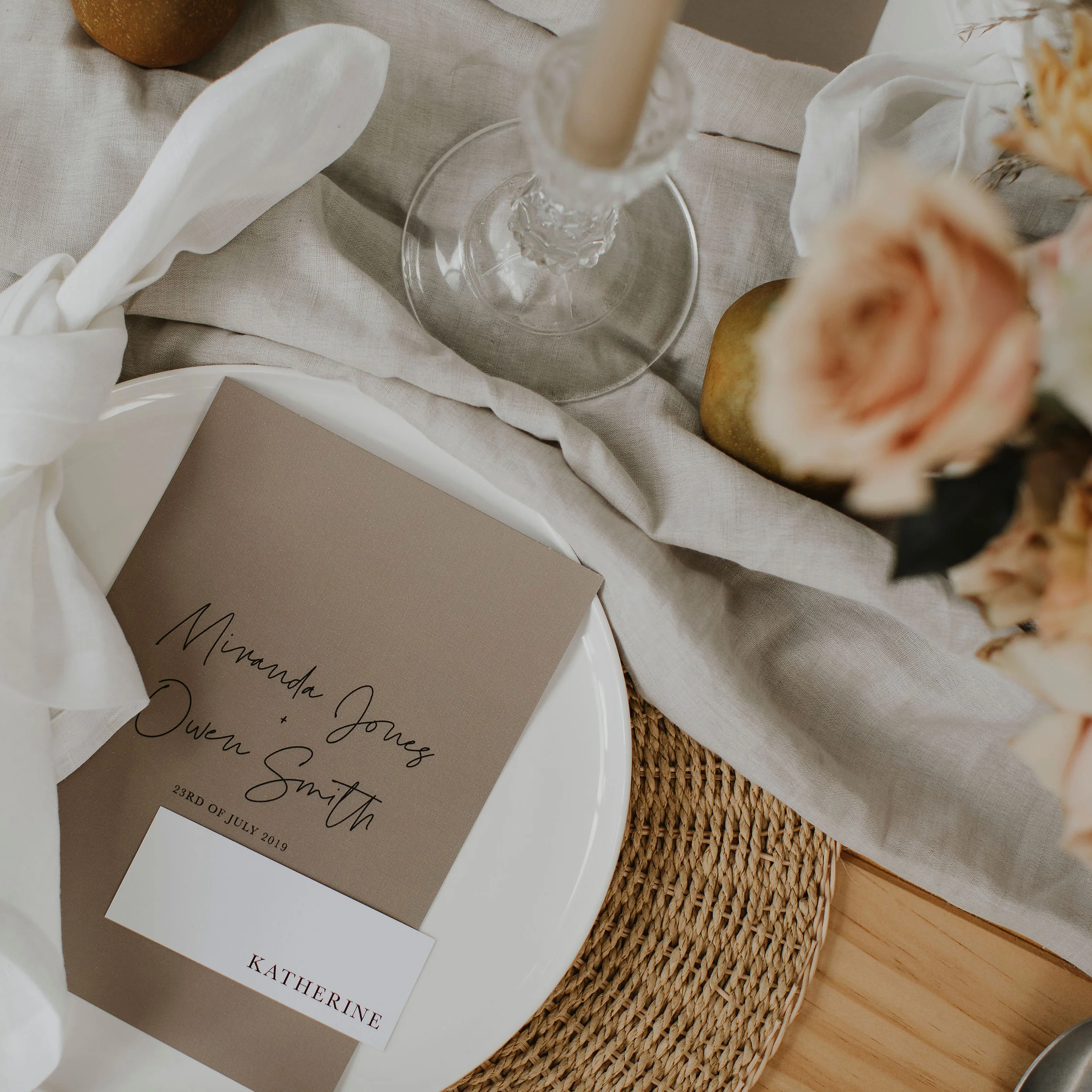 SIMPLICITY WEDDING MENU & PLACE NAME SET