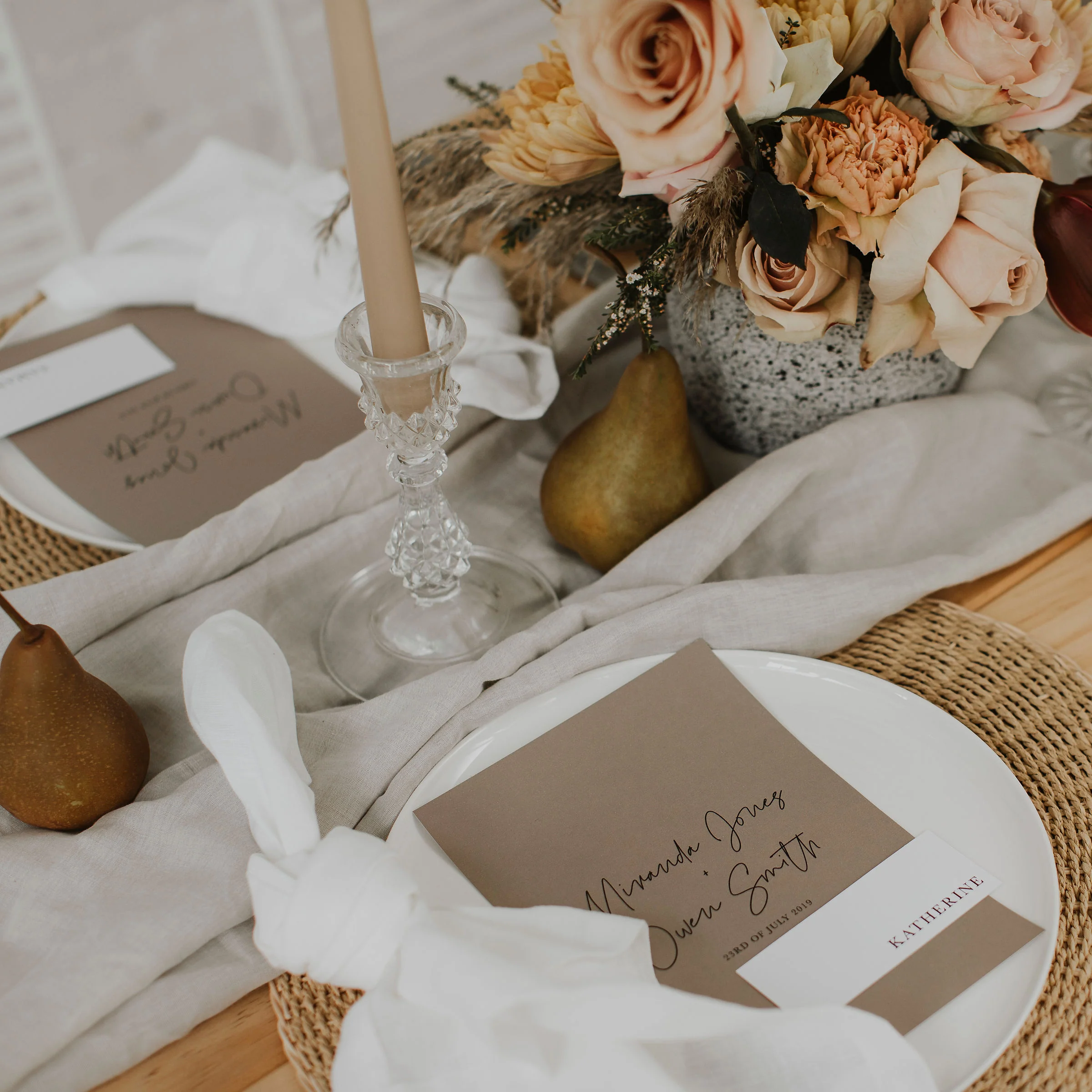 SIMPLICITY WEDDING MENU & PLACE NAME SET - Image 3